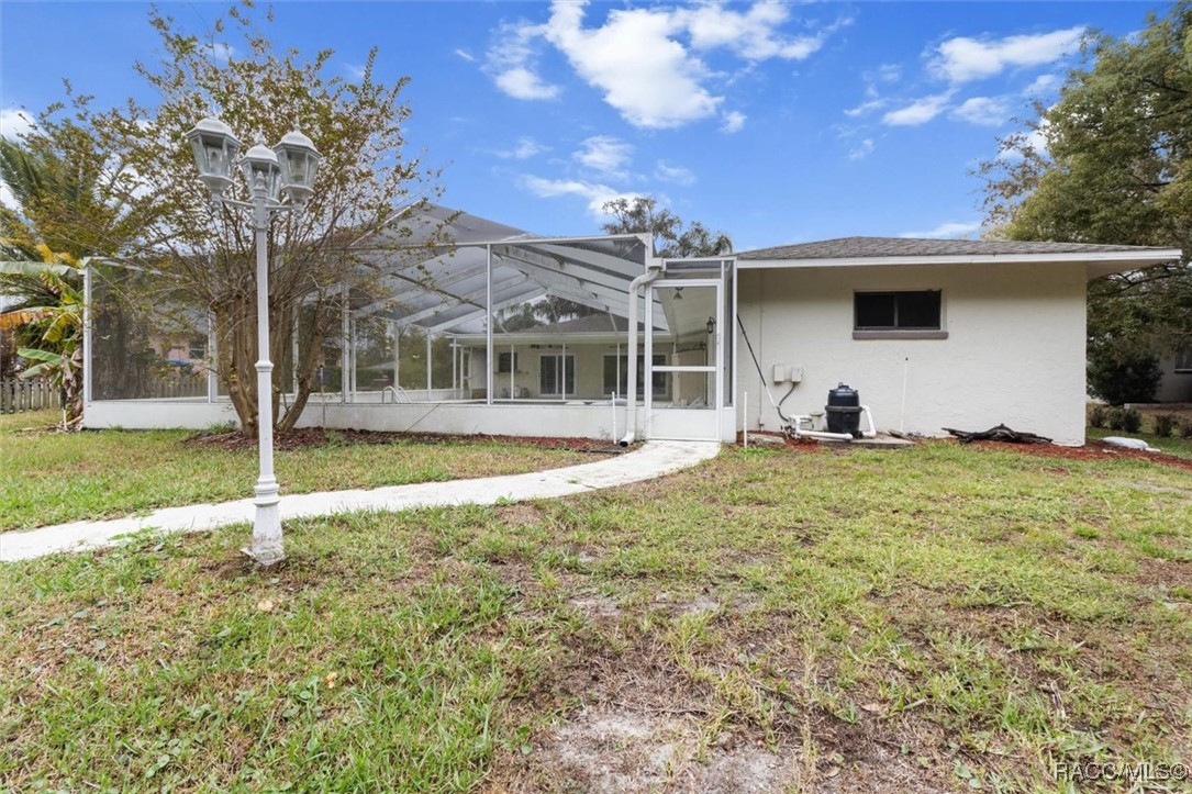 1025 SE 5th Avenue, Crystal River, Florida image 7