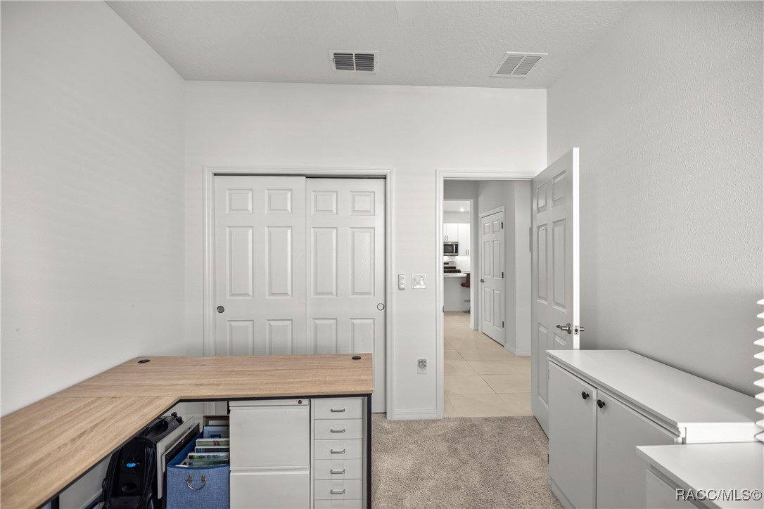 8802 SW 79th Loop, Ocala, New York image 21