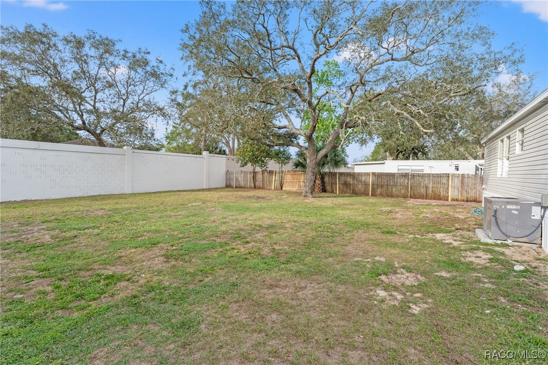 7504 Sealawn Drive, Spring Hill, Florida image 32