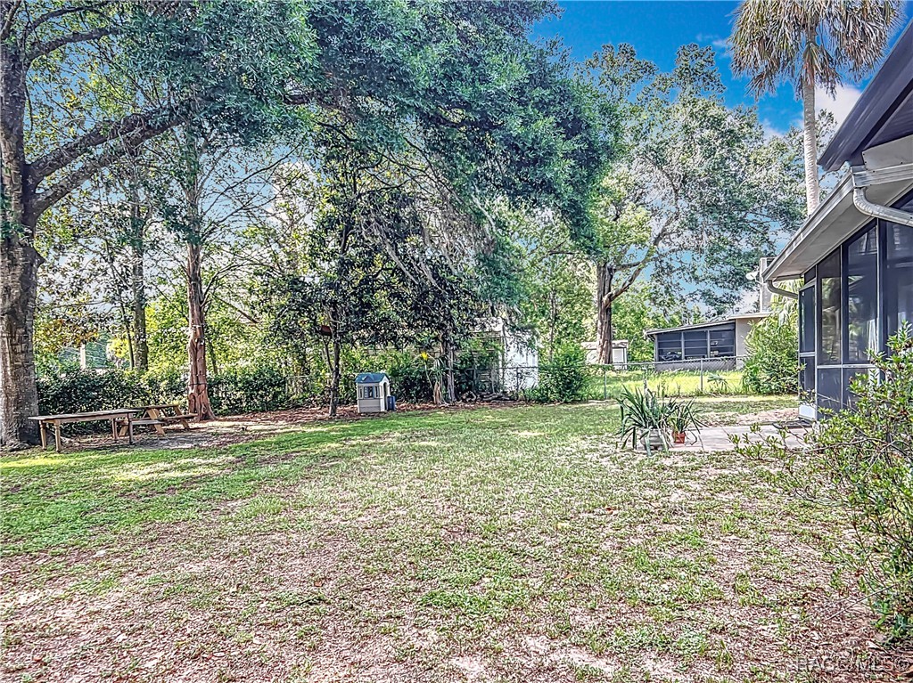 825 N Hollywood Circle, Crystal River, New York image 46