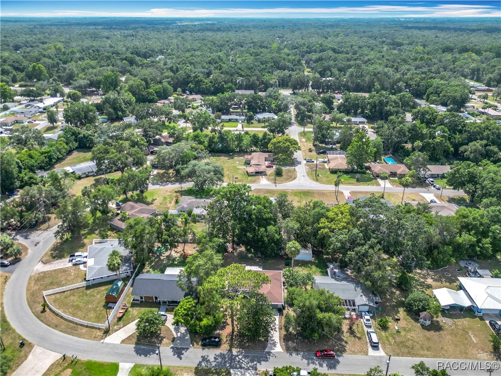 825 N Hollywood Circle, Crystal River, New York image 3