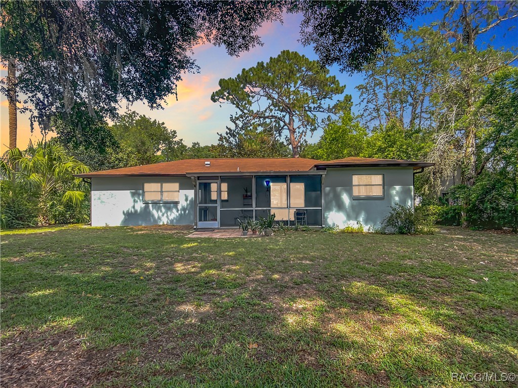 825 N Hollywood Circle, Crystal River, New York image 2