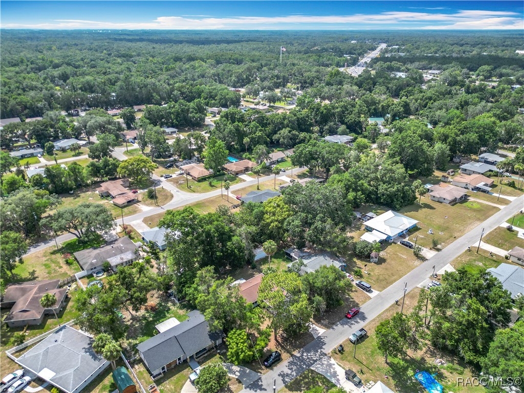 825 N Hollywood Circle, Crystal River, New York image 4