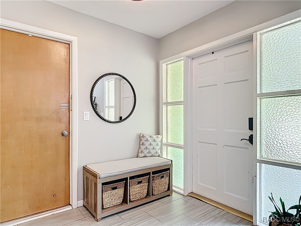 825 N Hollywood Circle, Crystal River, New York image 13