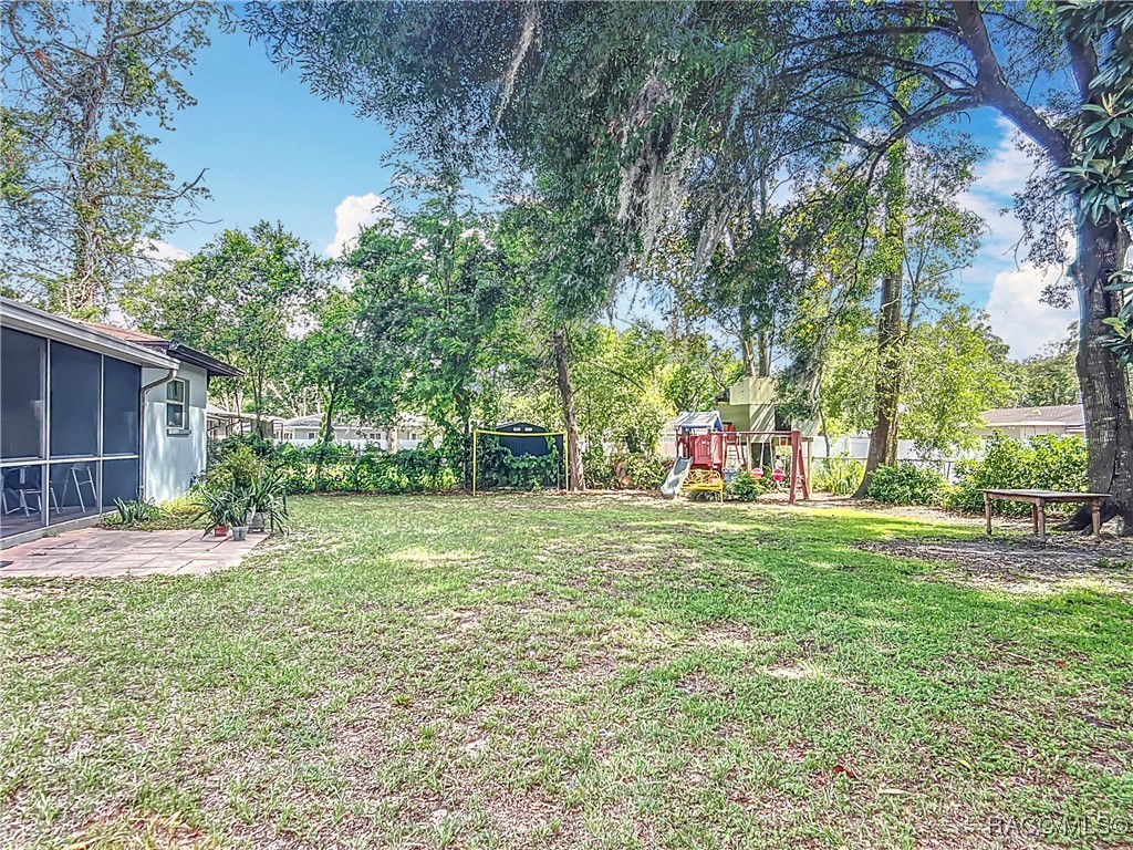 825 N Hollywood Circle, Crystal River, New York image 50