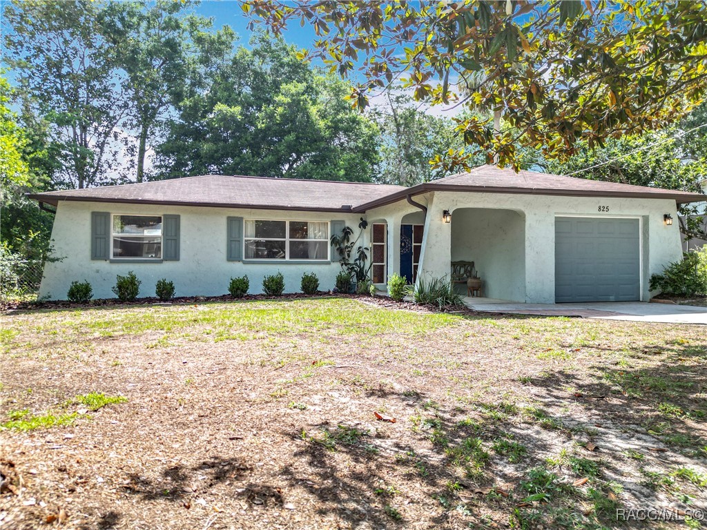 825 N Hollywood Circle, Crystal River, New York image 7
