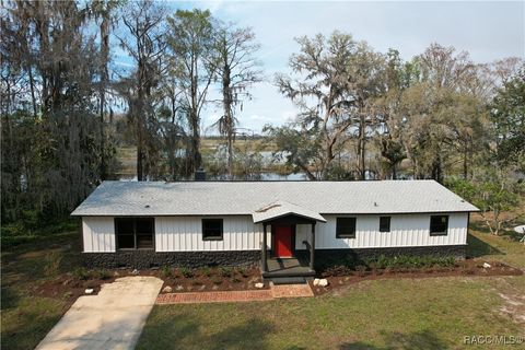 770 N Lori Point Inverness FL 34453