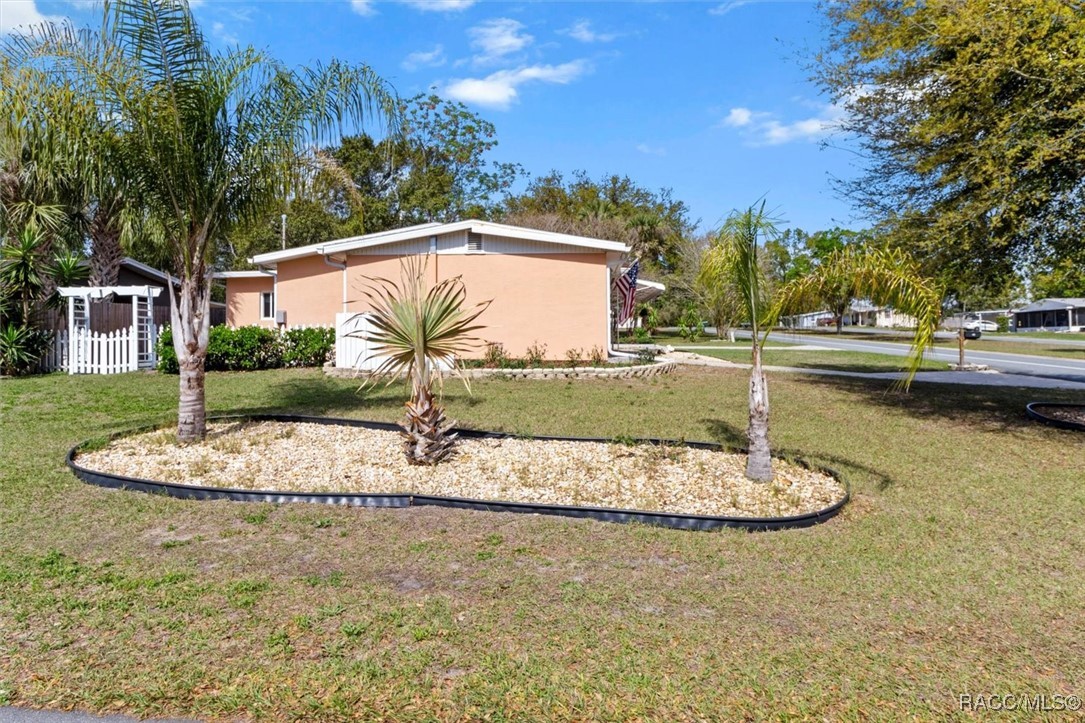 64 Beverly Hills Boulevard, Beverly Hills, Florida image 35