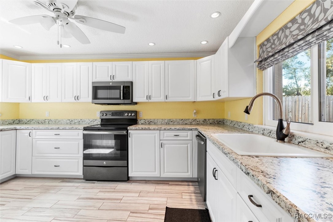 64 Beverly Hills Boulevard, Beverly Hills, Florida image 6