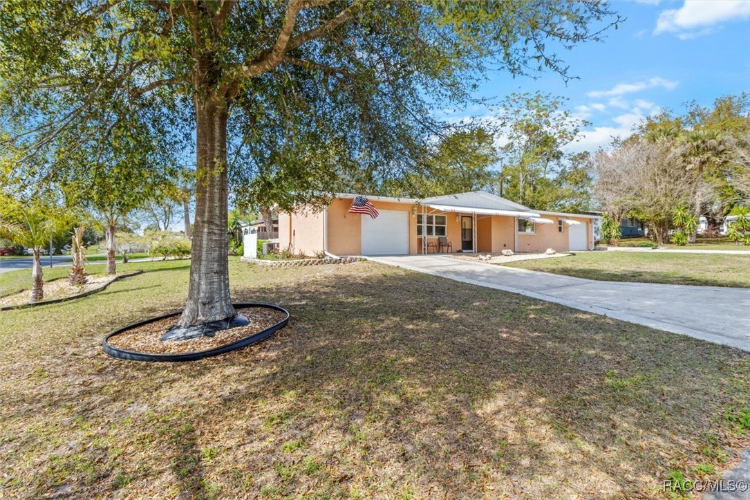 64 Beverly Hills Boulevard, Beverly Hills, Florida image 37