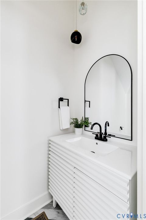 Tiny photo for 2124 Lamb Avenue, Richmond, VA 23222 (MLS # 2601572)