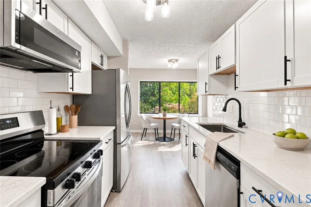 1503 Bronwyn Road Unit 303