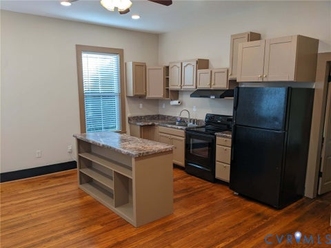 Tiny photo for 519-521 Grove Avenue #521 B, Petersburg, VA 23803 (MLS # 2620806)