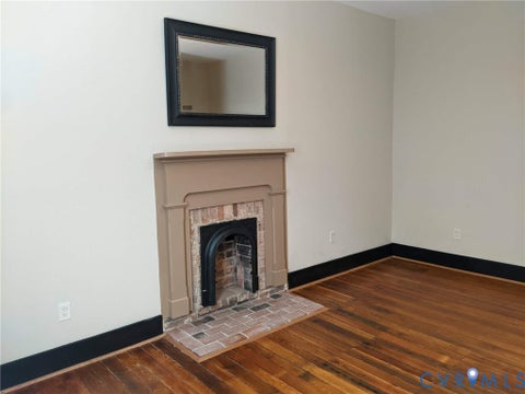 Tiny photo for 519-521 Grove Avenue #521 B, Petersburg, VA 23803 (MLS # 2620806)