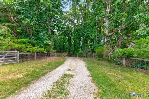 Tiny photo for 3007 Five Forks RD, Pamplin, VA 23958 (MLS # 2621662)