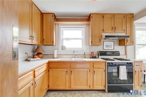 Tiny photo for 1509 W 45th Street, Richmond, VA 23225 (MLS # 2617529)