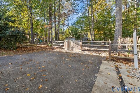 Tiny photo for 4717 Cedar Cliff Road, Chester, VA 23831 (MLS # 2529518)