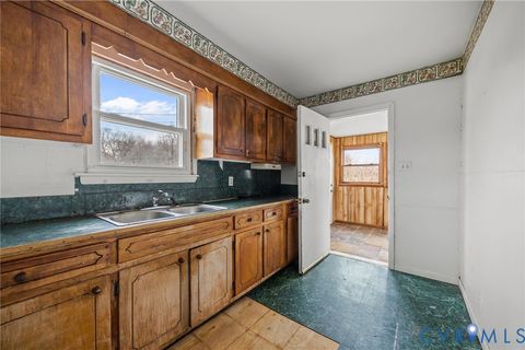Tiny photo for 10187 Birch Island Road, Wakefield, VA 23888 (MLS # 2610184)