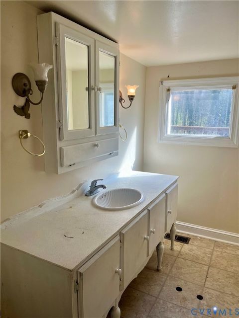 Tiny photo for 8409 Hopkins Road, North Chesterfield, VA 23237 (MLS # 2606196)