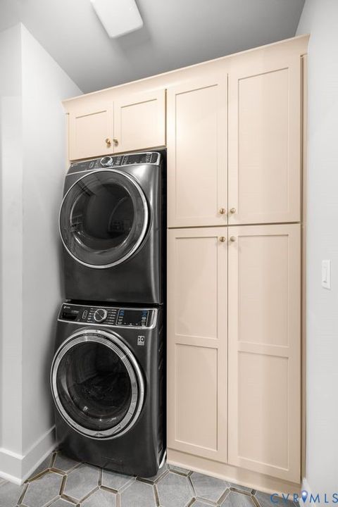 Tiny photo for 17409 Singing Bird Court, Chesterfield, VA 23120 (MLS # 2525607)