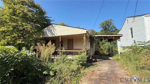 Tiny photo for 708 4th Street, Martinsville, VA 24112 (MLS # 2626323)