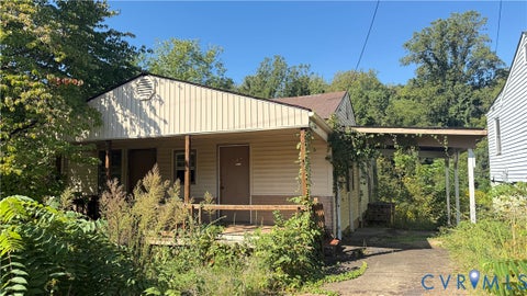 Tiny photo for 708 4th Street, Martinsville, VA 24112 (MLS # 2626323)