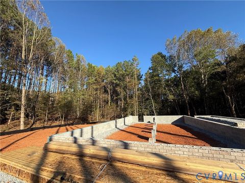 Tiny photo for 209 White Oak Court, Boydton, VA 23917 (MLS # 2529191)