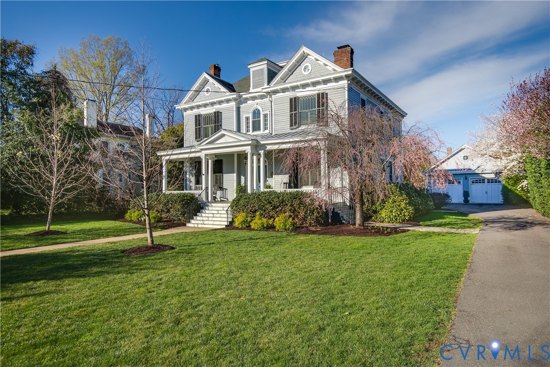 3014 Seminary Avenue