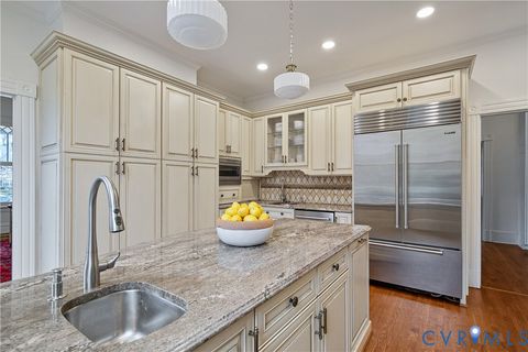 Tiny photo for 3014 Seminary Avenue, Richmond, VA 23227 (MLS # 2606232)