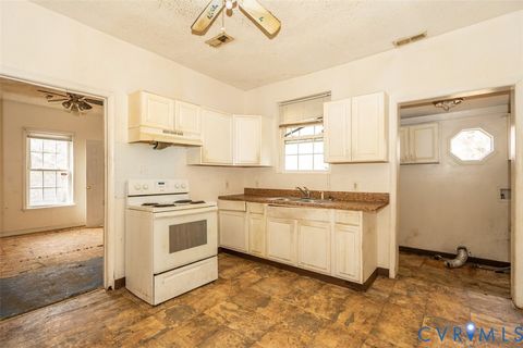 Tiny photo for 2405 Royall Avenue, Richmond, VA 23224 (MLS # 2604107)