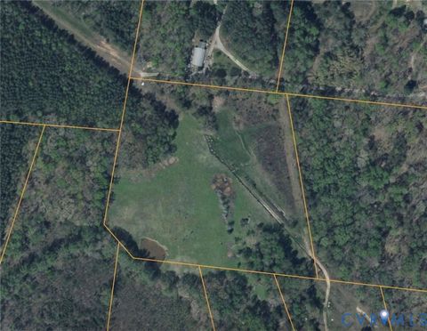 Photo of 283 Victoria Road, Louisa, VA 23065 (MLS # 2530044) Photo of 283 Victoria Road, Louisa, VA 23065 (MLS # 2530044)