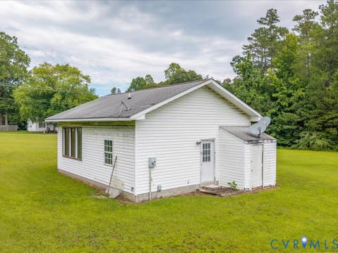 Tiny photo for 4516 Buena Vista Road, Saluda, VA 23149 (MLS # 2620320)