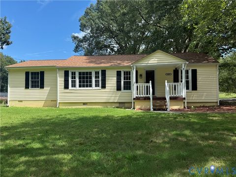Photo of 14807 Spruce Avenue, Chester, VA 23836 (MLS # 2530020)
