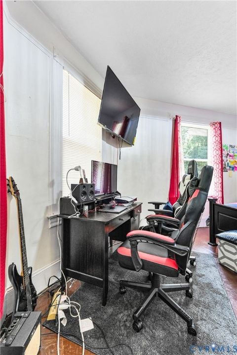 Tiny photo for 265 Proctor Street, Drakes Branch, VA 23937 (MLS # 2610990)