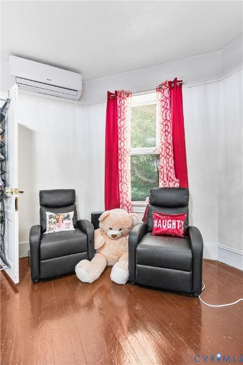 Tiny photo for 265 Proctor Street, Drakes Branch, VA 23937 (MLS # 2610990)