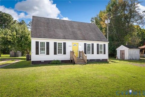 Tiny photo for 4221 Hickory Road, Petersburg, VA 23803 (MLS # 2622771)