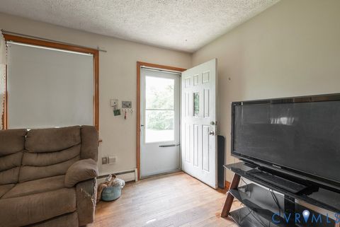 Tiny photo for 5101 Reilly Street, Richmond, VA 23231 (MLS # 2617313)