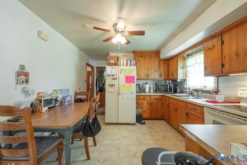 Tiny photo for 5101 Reilly Street, Richmond, VA 23231 (MLS # 2617313)