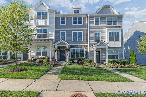 Photo of 6430 Cassia Loop, Chesterfield, VA 23120 (MLS # 2602913)