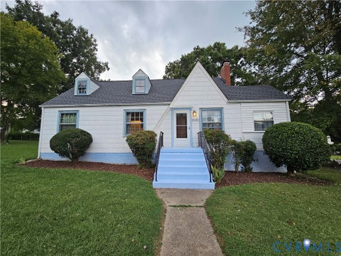 Photo of 3200 Manorcrest Road, Richmond, VA 23234 (MLS # 2624887)