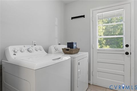 Tiny photo for 11112 Puckett Place, Chesterfield, VA 23112 (MLS # 2612531)