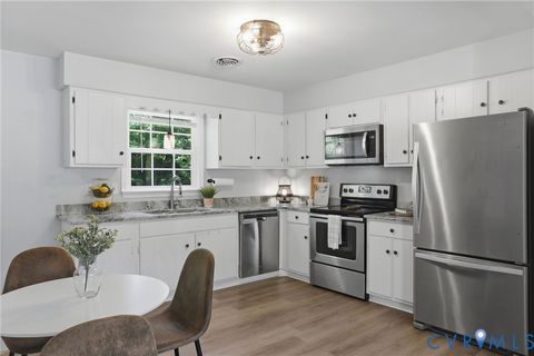 Tiny photo for 11112 Puckett Place, Chesterfield, VA 23112 (MLS # 2612531)