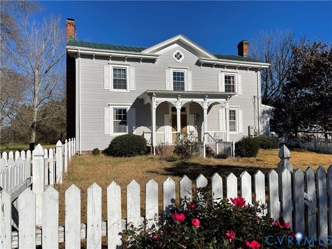 Photo of 2297 Indian Oak Road, Crewe, VA 23930 (MLS # 2610213)