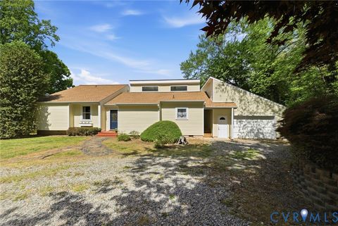 Tiny photo for 7710 Lake Shore Drive, North Chesterfield, VA 23235 (MLS # 2609672)
