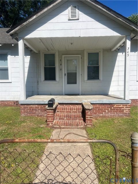 Photo of 305 N 5th Avenue, Hopewell, VA 23860 (MLS # 2612852)