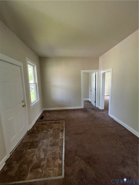 Tiny photo for 305 N 5th Avenue, Hopewell, VA 23860 (MLS # 2612852)