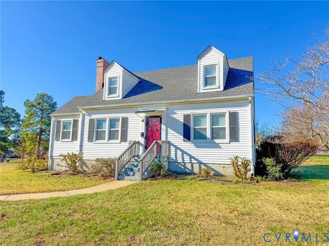 Tiny photo for 700 E Tennessee Avenue, Crewe, VA 23930 (MLS # 2605888)