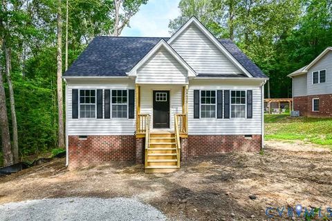 Photo of 115 John Paul Jones Drive, Ruther Glen, VA 22546 (MLS # 2618573)