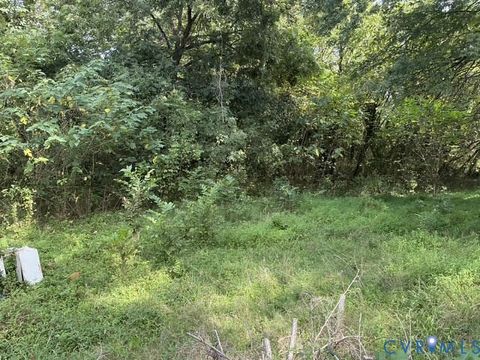 Tiny photo for 613 E Cameron Street, Petersburg, VA 23803 (MLS # 2526749)