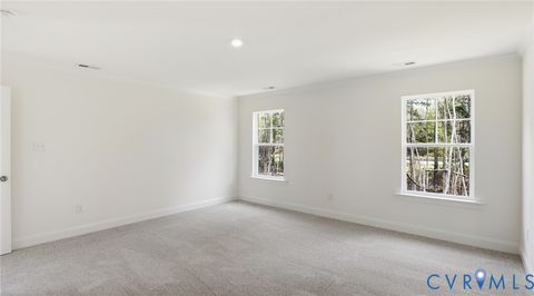 Tiny photo for 5824 Stingray Point Boulevard, New Kent, VA 23124 (MLS # 2611901)